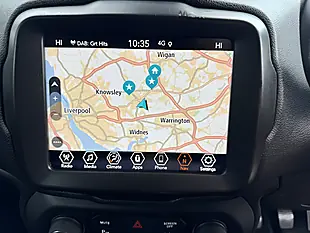 Used 2021 Jeep Renegade Night Eagle White - Interior and Exterior details 4