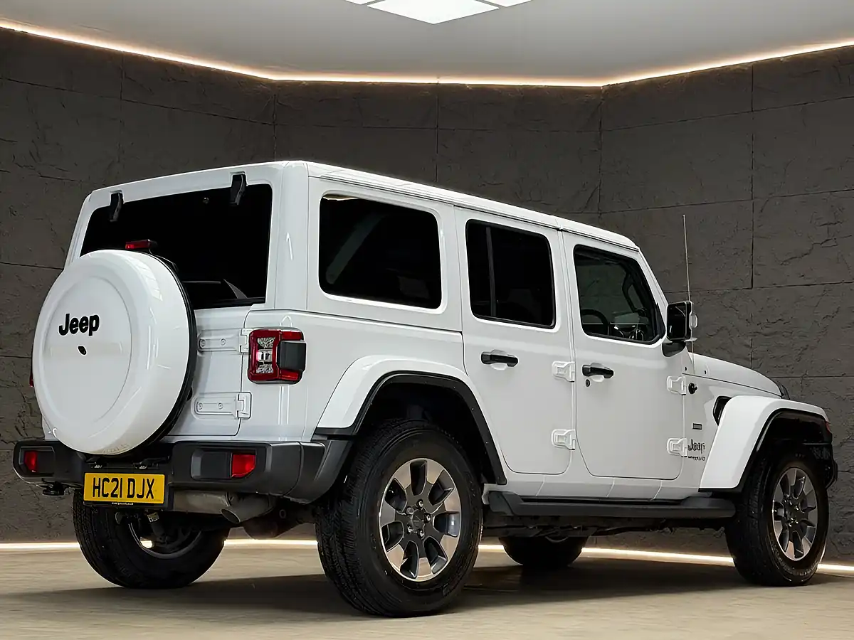 Used 2021 Jeep Wrangler Overland White - Interior and Exterior details 11