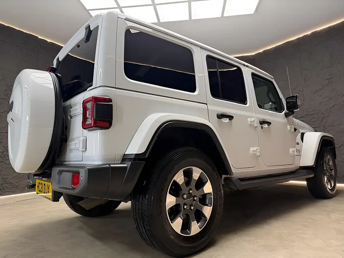 Used 2021 Jeep Wrangler Overland White - Interior and Exterior details 12