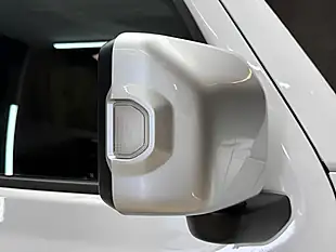 Used 2021 Jeep Wrangler Overland White - Interior and Exterior details 16