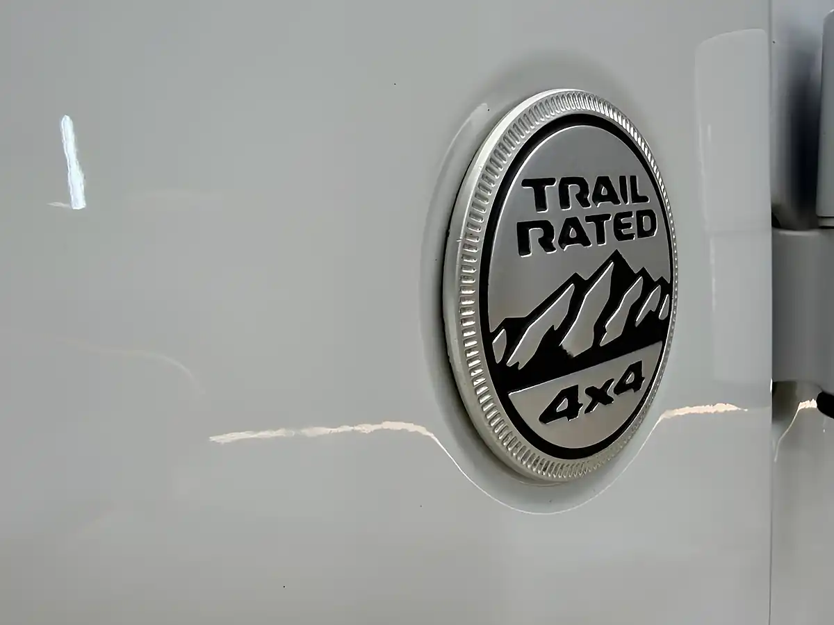 Used 2021 Jeep Wrangler Overland White - Interior and Exterior details 17