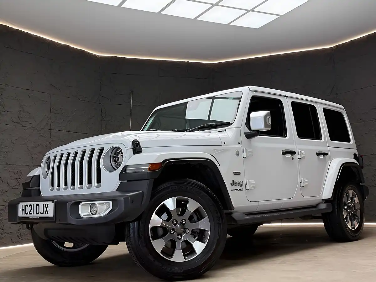 Used 2021 Jeep Wrangler Overland White - Interior and Exterior details 2