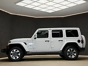 Used 2021 Jeep Wrangler Overland White - Interior and Exterior details 7