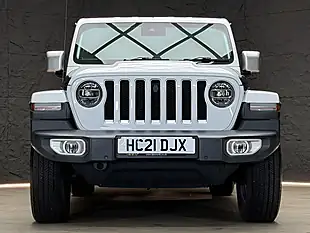 Used 2021 Jeep Wrangler Overland White - Interior and Exterior details 8