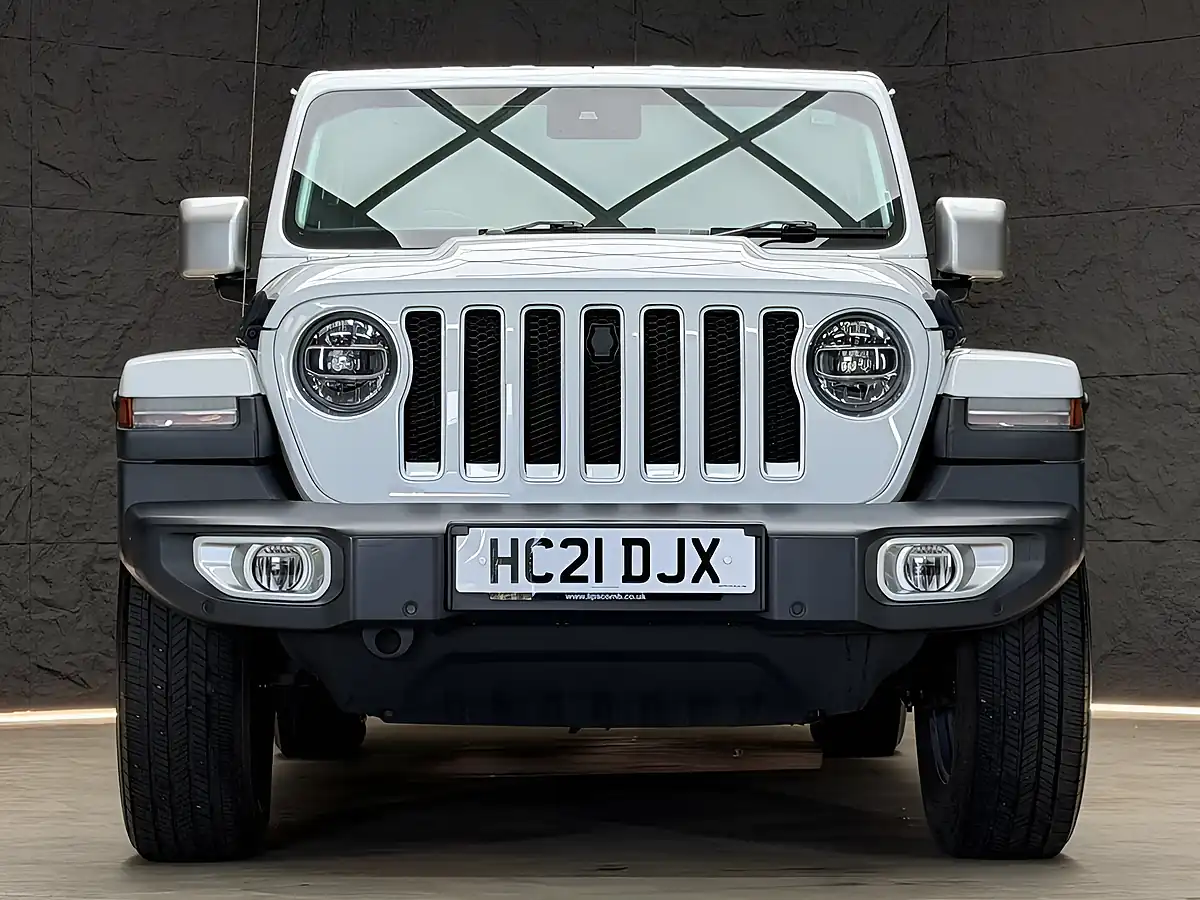 Used 2021 Jeep Wrangler Overland White - Interior and Exterior details 8