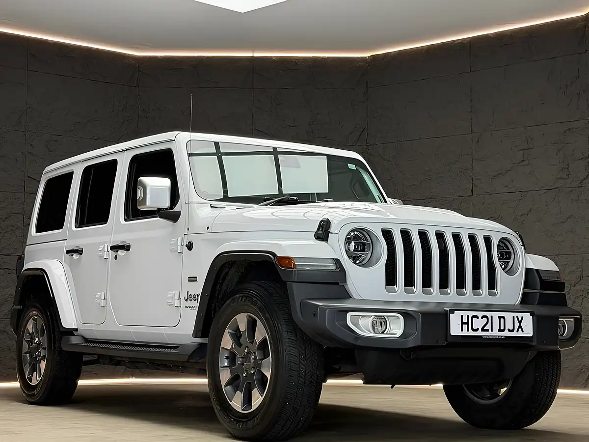 Used 2021 Jeep Wrangler Overland White - Interior and Exterior details 9