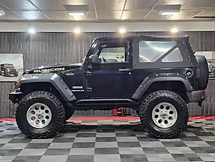 Used 2021 Jeep Wrangler Rubicon Black - Interior and Exterior details 5