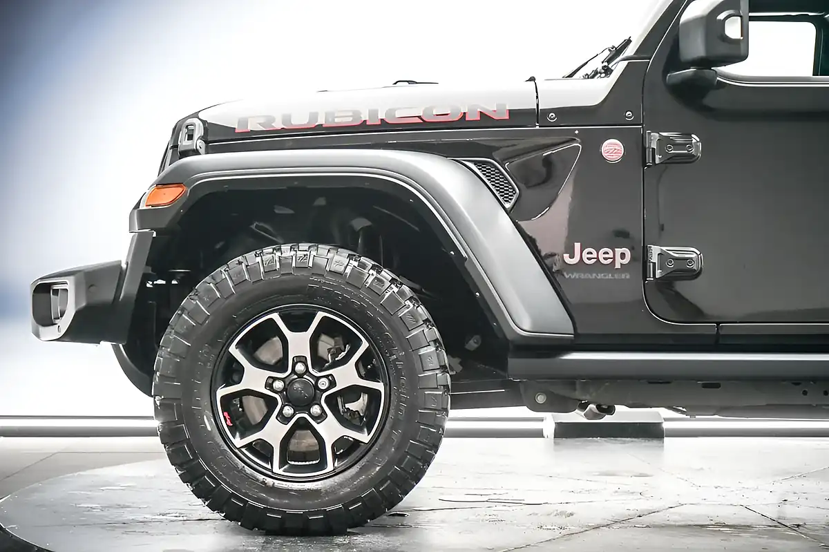 Used 2021 Jeep Wrangler Rubicon Black - Interior and Exterior details 11