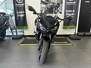 Used 2021 Kawasaki Ninja 1000 Sx Performance Tourer Black - Interior and Exterior details 10