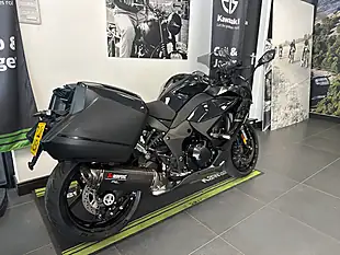 Used 2021 Kawasaki Ninja 1000 Sx Performance Tourer Black - Interior and Exterior details 2