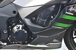 Used 2021 Kawasaki Ninja 1000SX Sports Tourer Grey - Interior and Exterior details 18