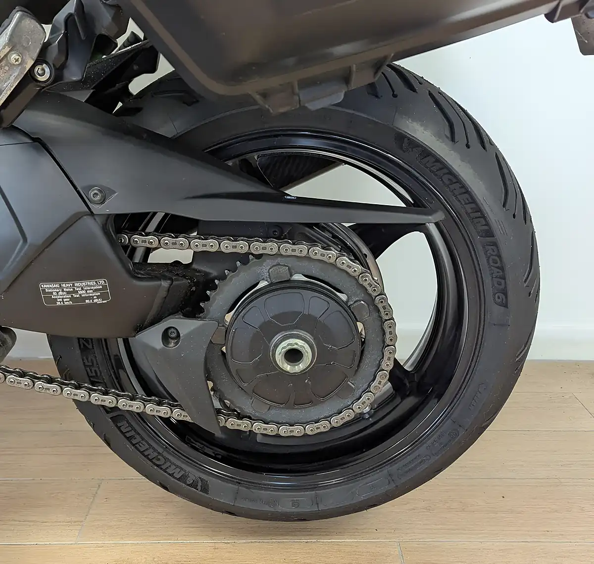 Used 2021 Kawasaki Ninja H2 Sx Grey - Interior and Exterior details 13