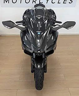 Used 2021 Kawasaki Ninja H2 Sx Grey - Interior and Exterior details 3