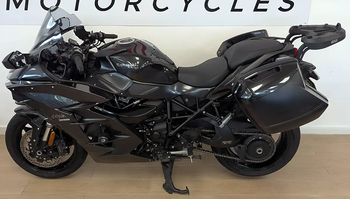 Used 2021 Kawasaki Ninja H2 Sx Grey - Interior and Exterior details 9