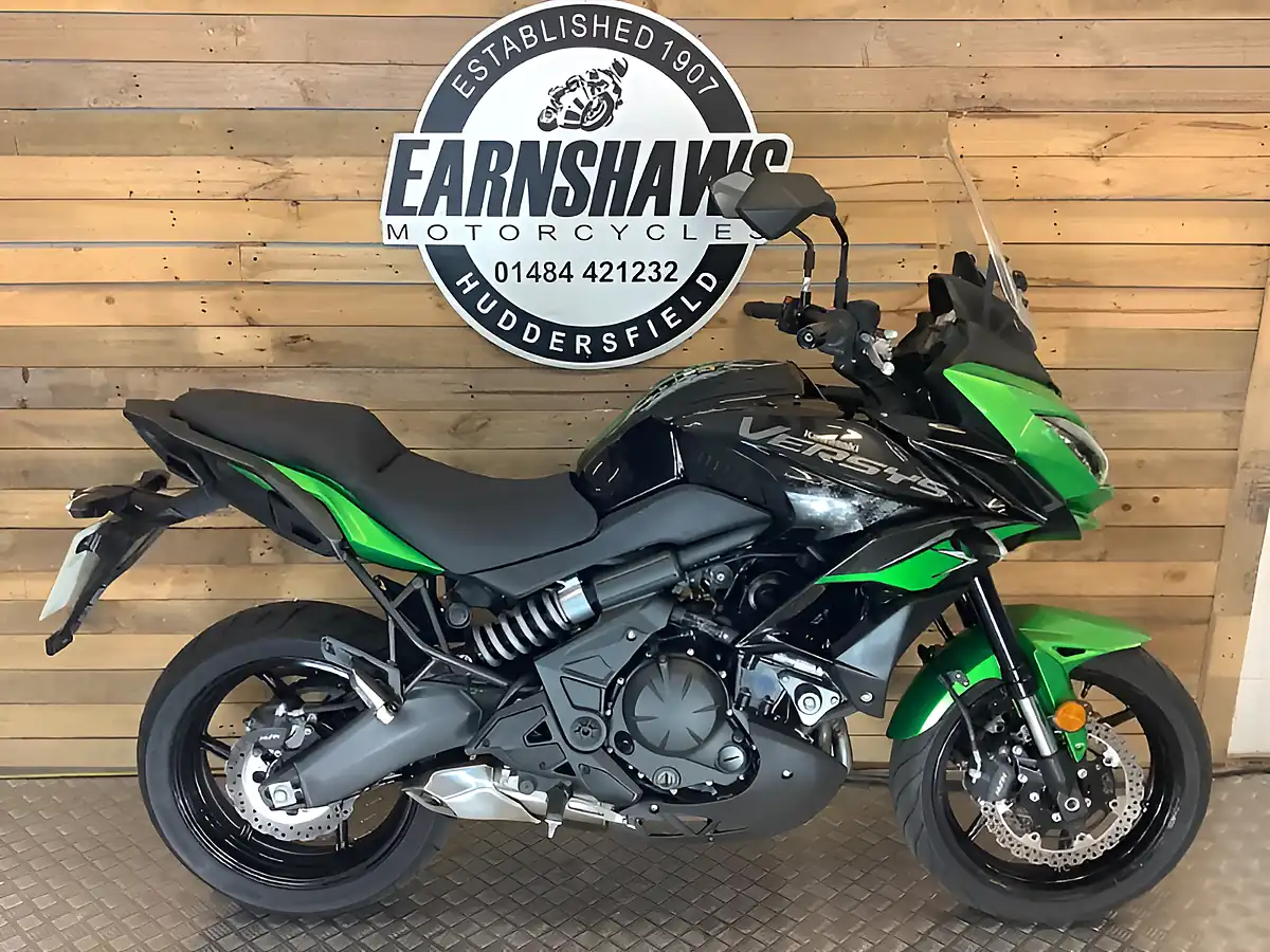 Used 2021 Kawasaki Versys 650 Green - Front View