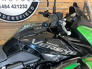 Used 2021 Kawasaki Versys 650 Green - Interior and Exterior details 10