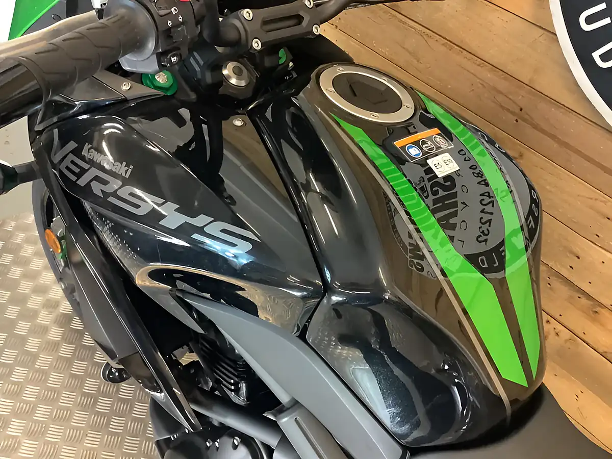 Used 2021 Kawasaki Versys 650 Green - Interior and Exterior details 12