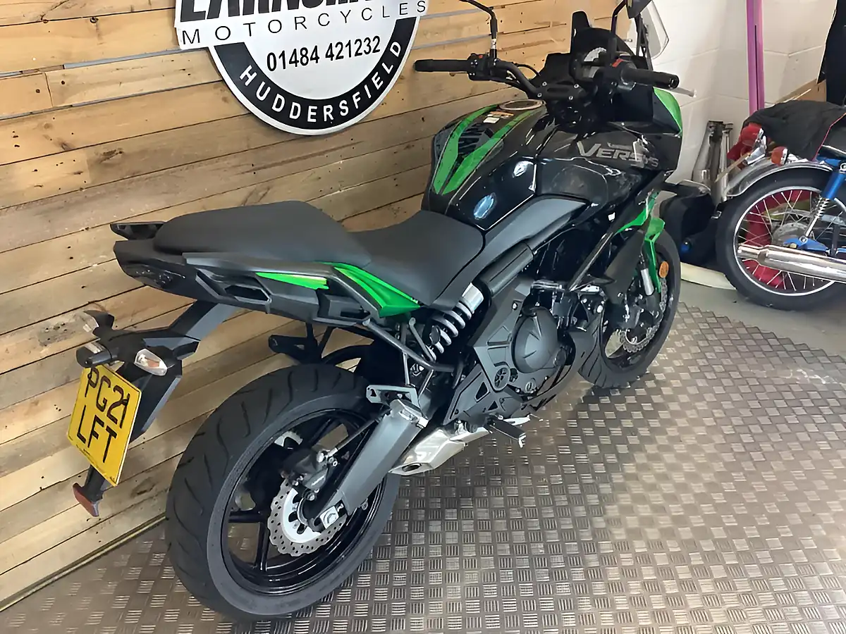 Used 2021 Kawasaki Versys 650 Green - Interior and Exterior details 4