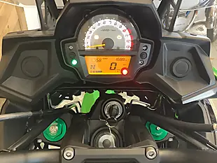 Used 2021 Kawasaki Versys 650 Green - Interior and Exterior details 7