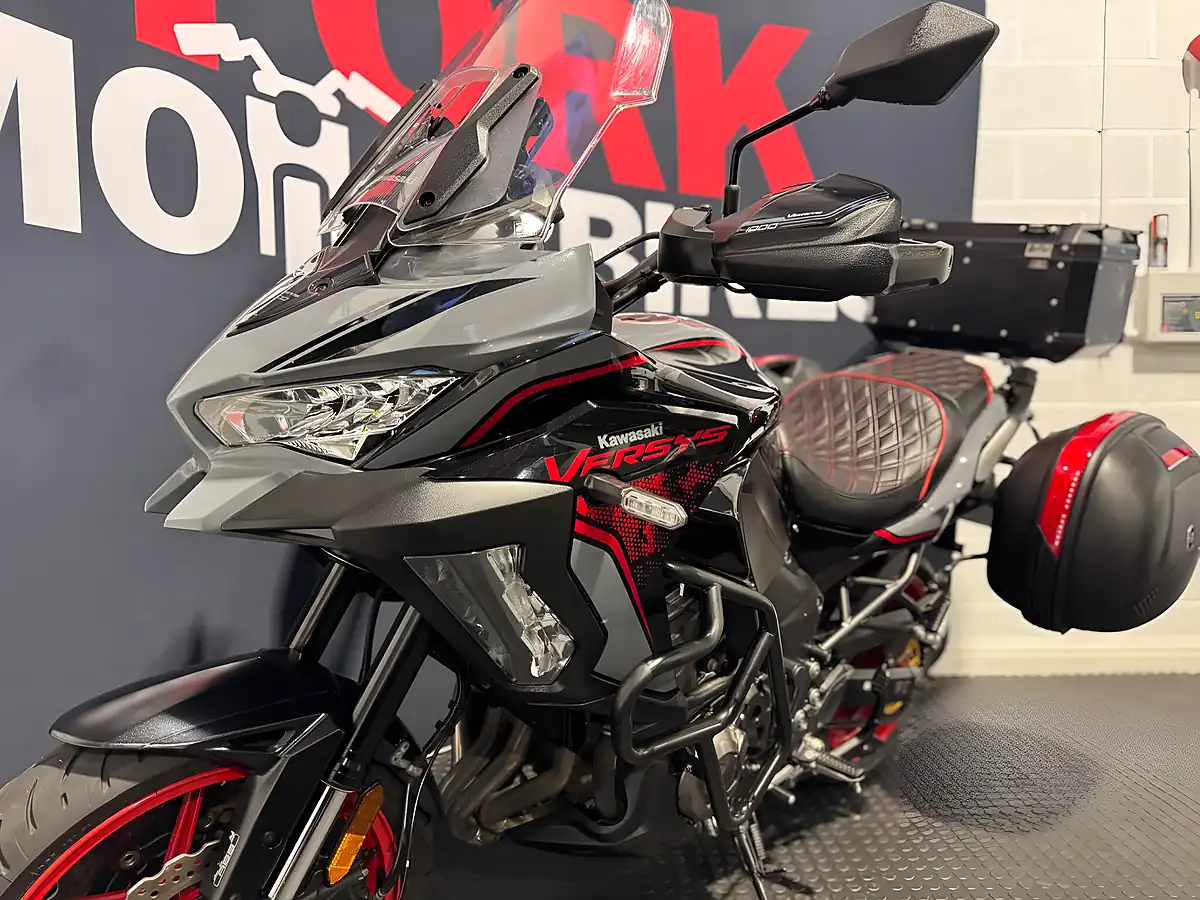 Used 2021 Kawasaki Versys - Interior and Exterior details 16