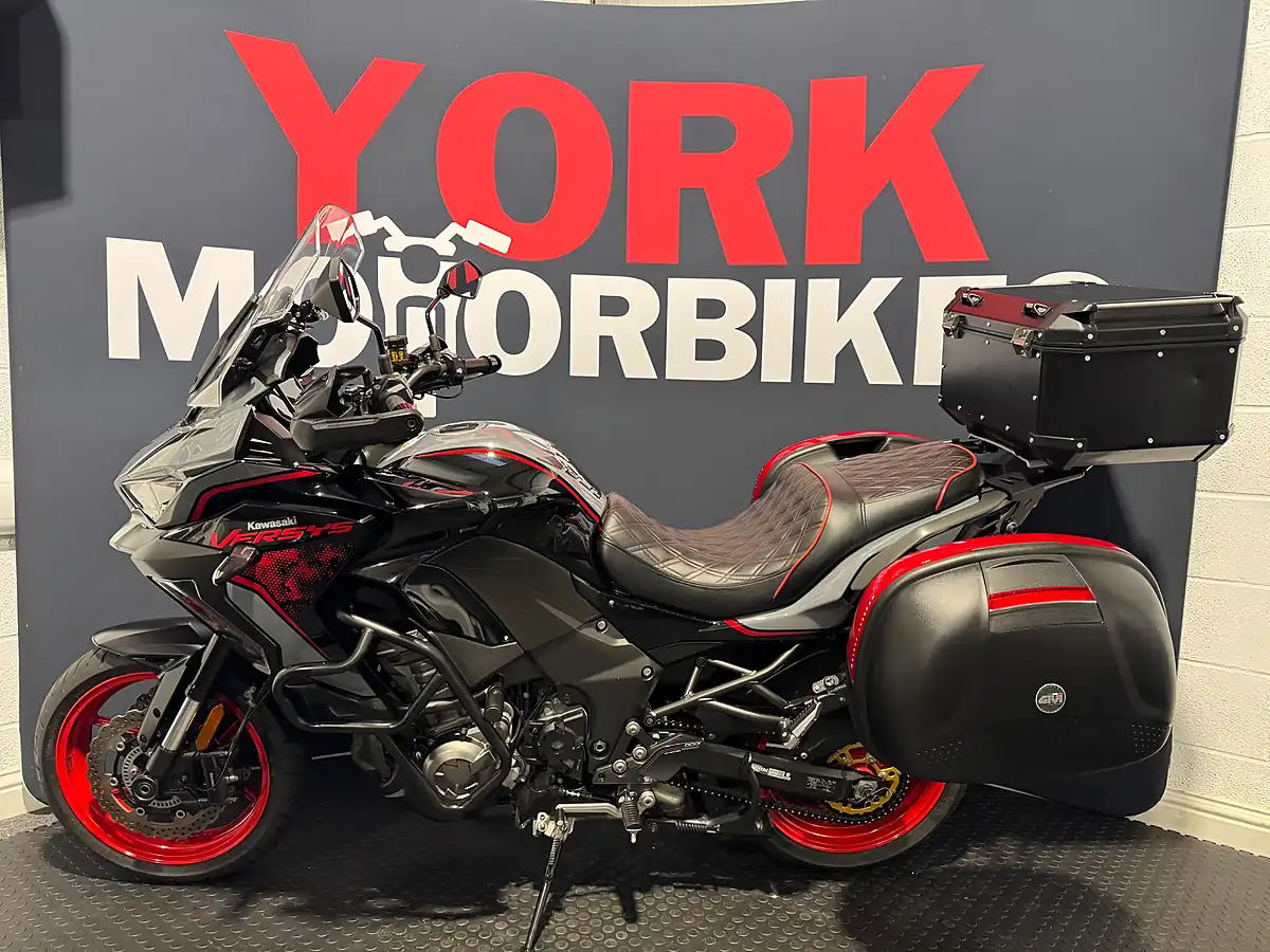Used 2021 Kawasaki Versys - Interior and Exterior details 2