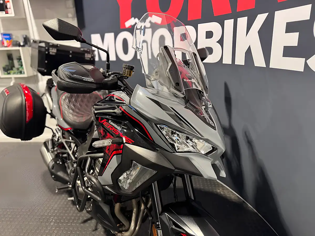 Used 2021 Kawasaki Versys - Interior and Exterior details 6