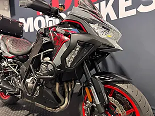 Used 2021 Kawasaki Versys - Interior and Exterior details 7
