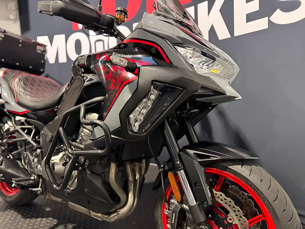 Used 2021 Kawasaki Versys - Interior and Exterior details 7