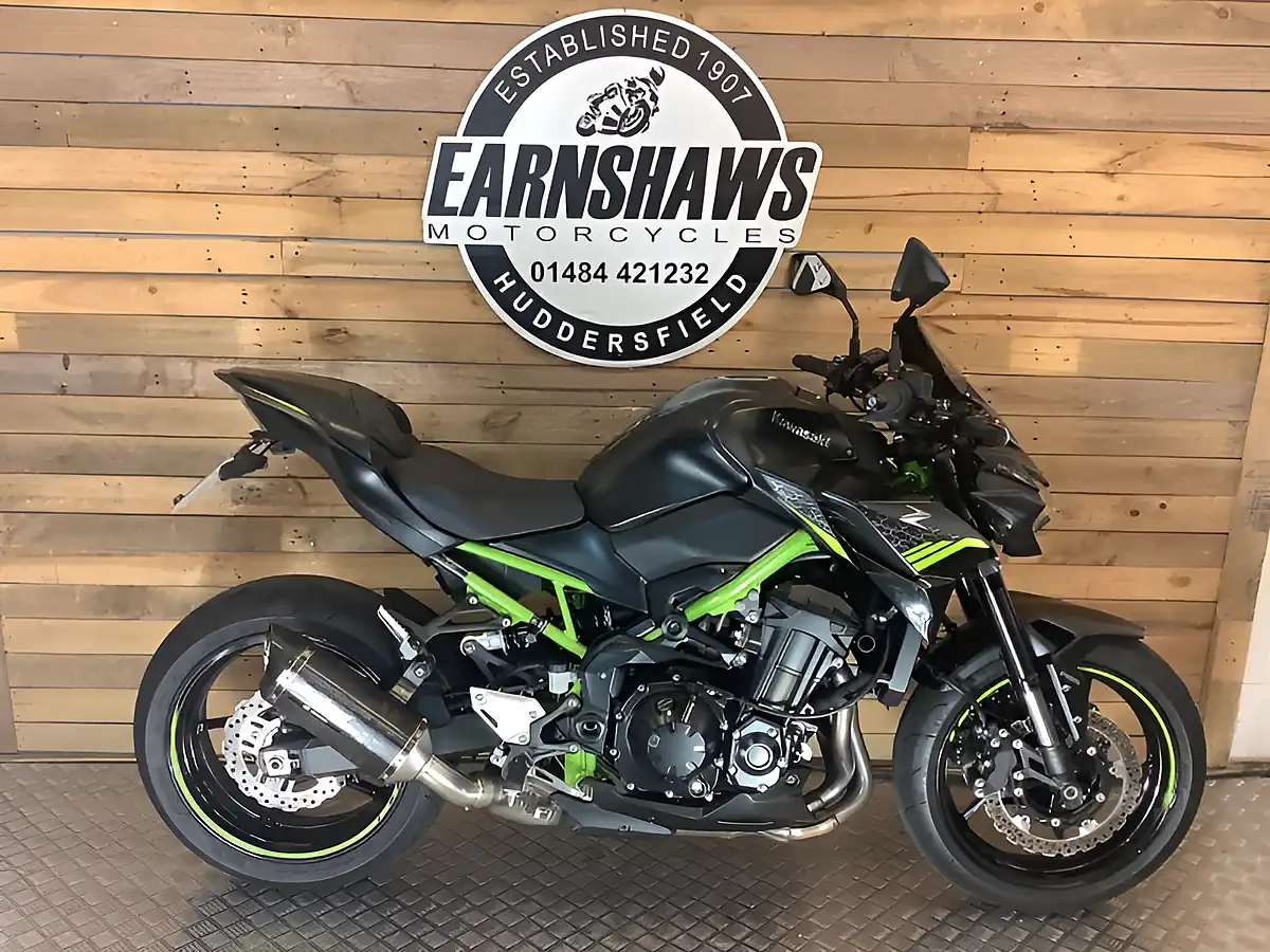 Used 2021 Kawasaki Z 900 Se Supernaked Green - Front View