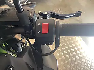 Used 2021 Kawasaki Z 900 Se Supernaked Green - Interior and Exterior details 14