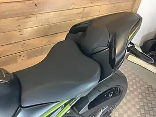 Used 2021 Kawasaki Z 900 Se Supernaked Green - Interior and Exterior details 18