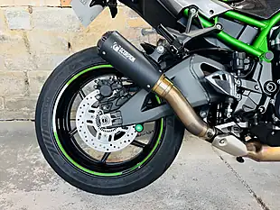Used 2021 Kawasaki Z H2 Supernaked Black - Interior and Exterior details 10