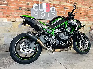 Used 2021 Kawasaki Z H2 Supernaked Black - Interior and Exterior details 4