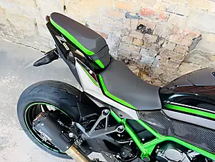 Used 2021 Kawasaki Z H2 Supernaked Black - Interior and Exterior details 9