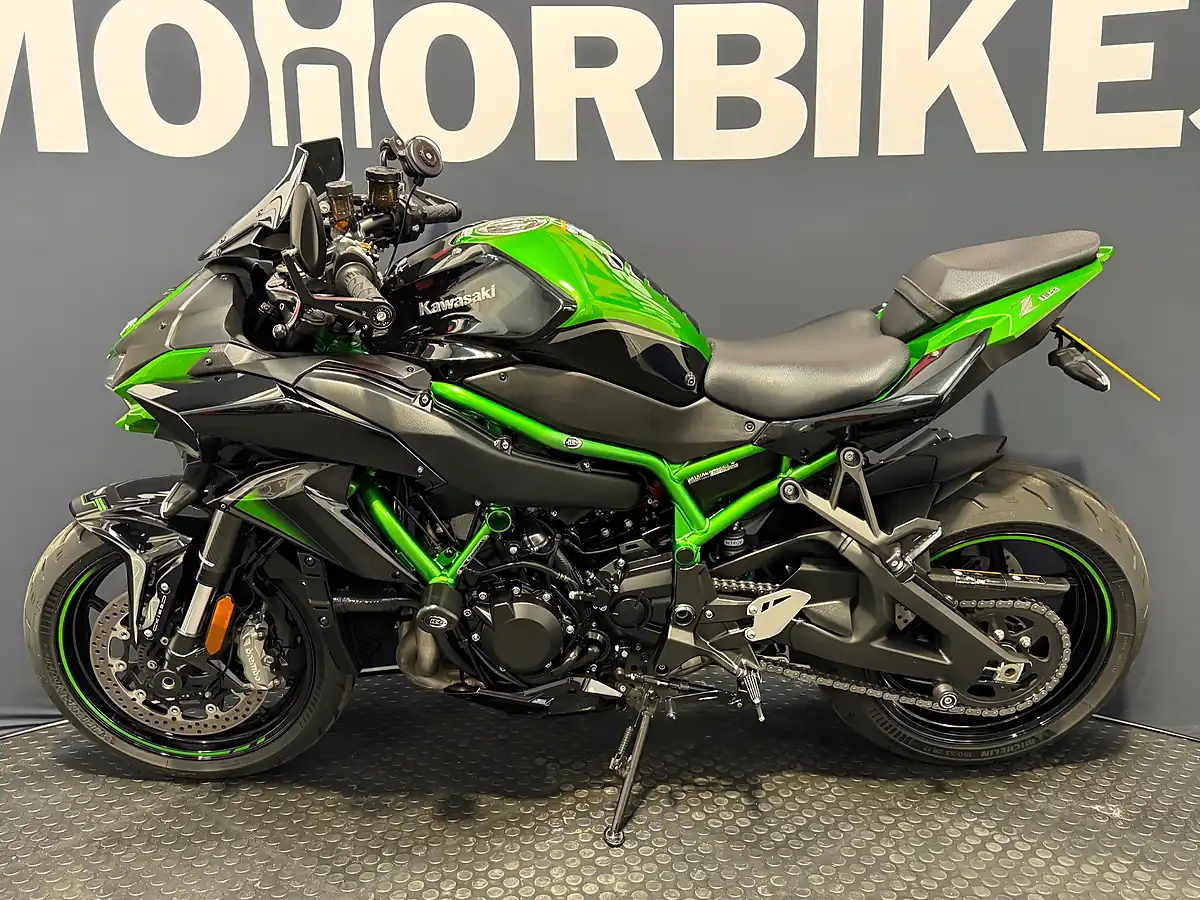 Used 2021 Kawasaki Z - Interior and Exterior details 4
