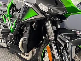 Used 2021 Kawasaki Z - Interior and Exterior details 8