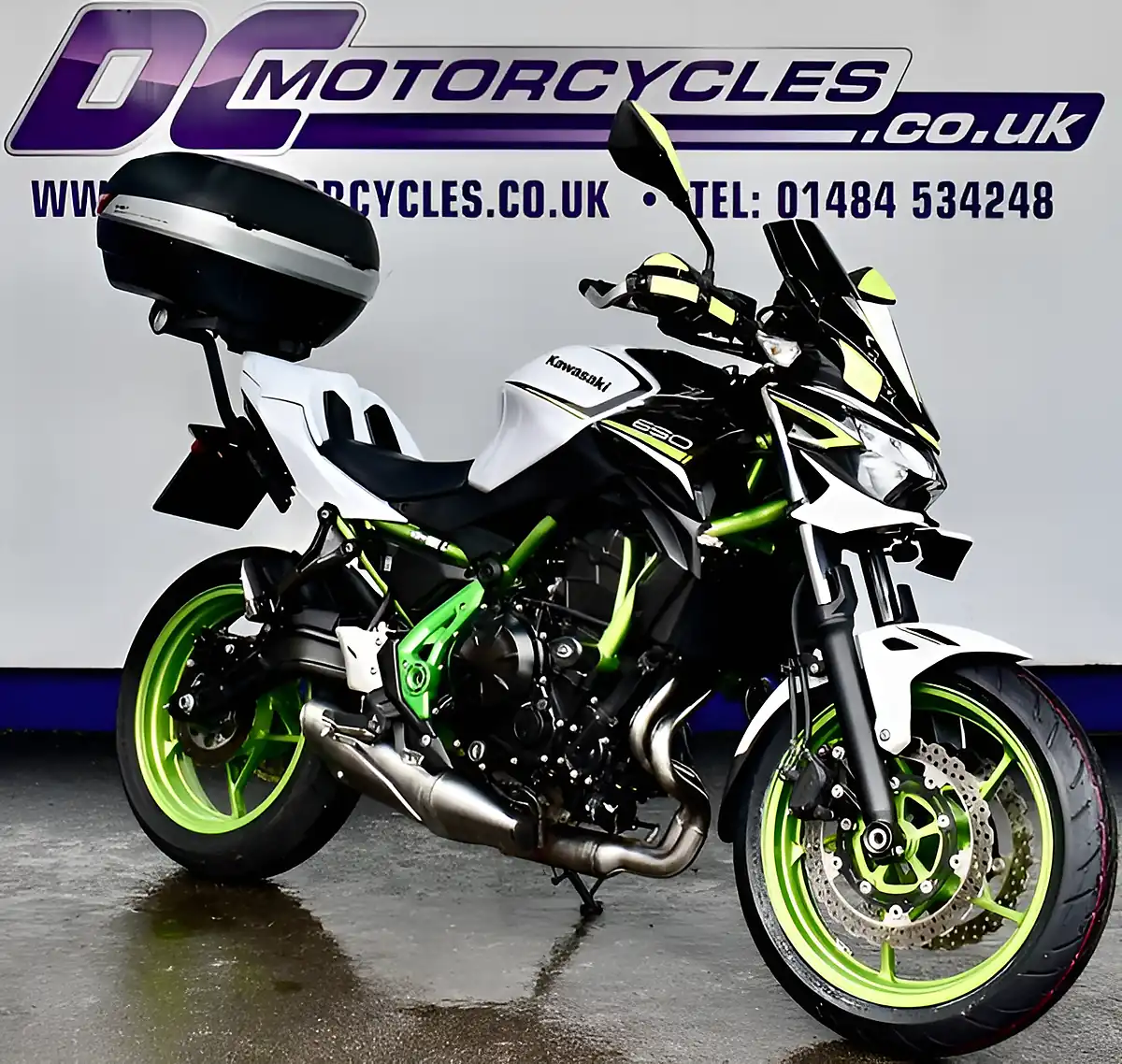 Used 2021 Kawasaki Z650 Supernaked White - Interior and Exterior details 2