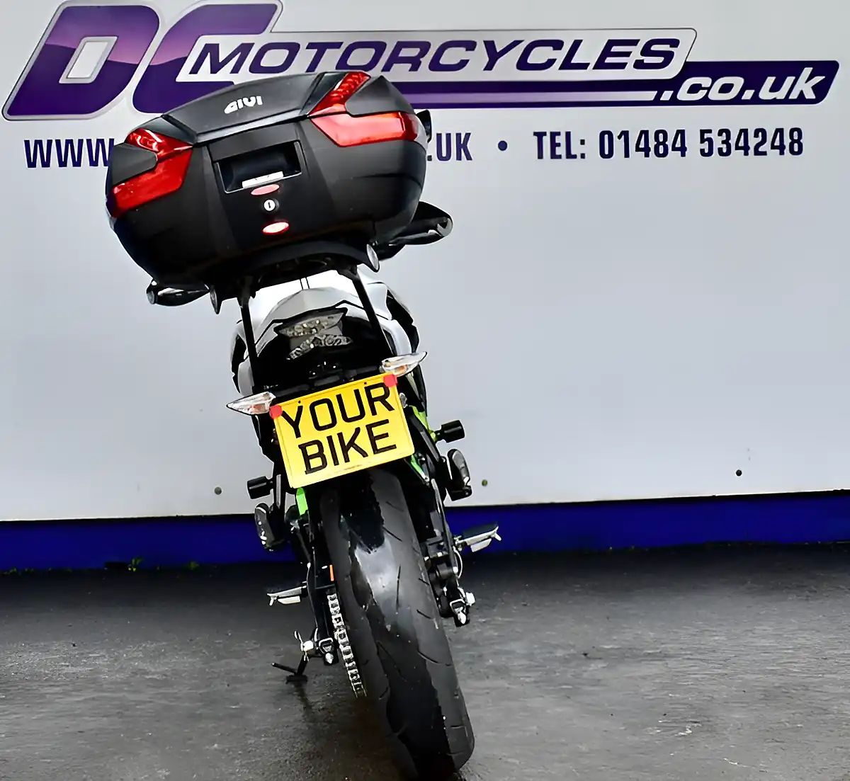 Used 2021 Kawasaki Z650 Supernaked White - Interior and Exterior details 8