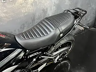 Used 2021 Kawasaki Z900 RS Modern Classic Black - Interior and Exterior details 19