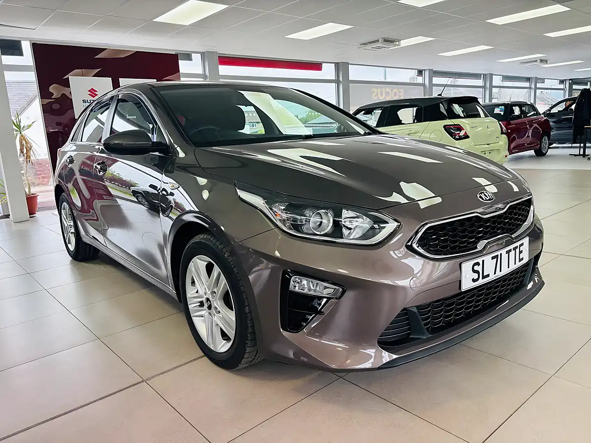 Used 2021 Kia Ceed 2 Nav Brown - Front View