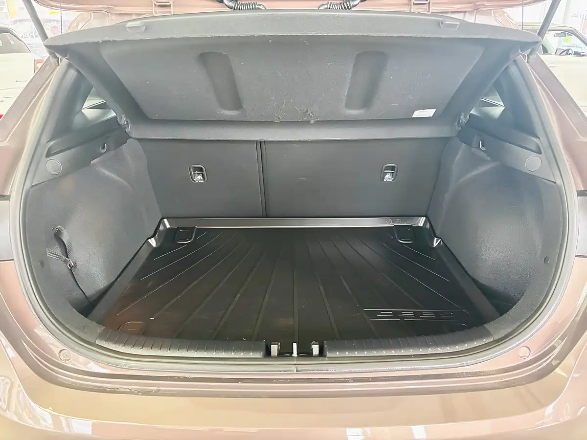 Used 2021 Kia Ceed 2 Nav Brown - Interior and Exterior details 20