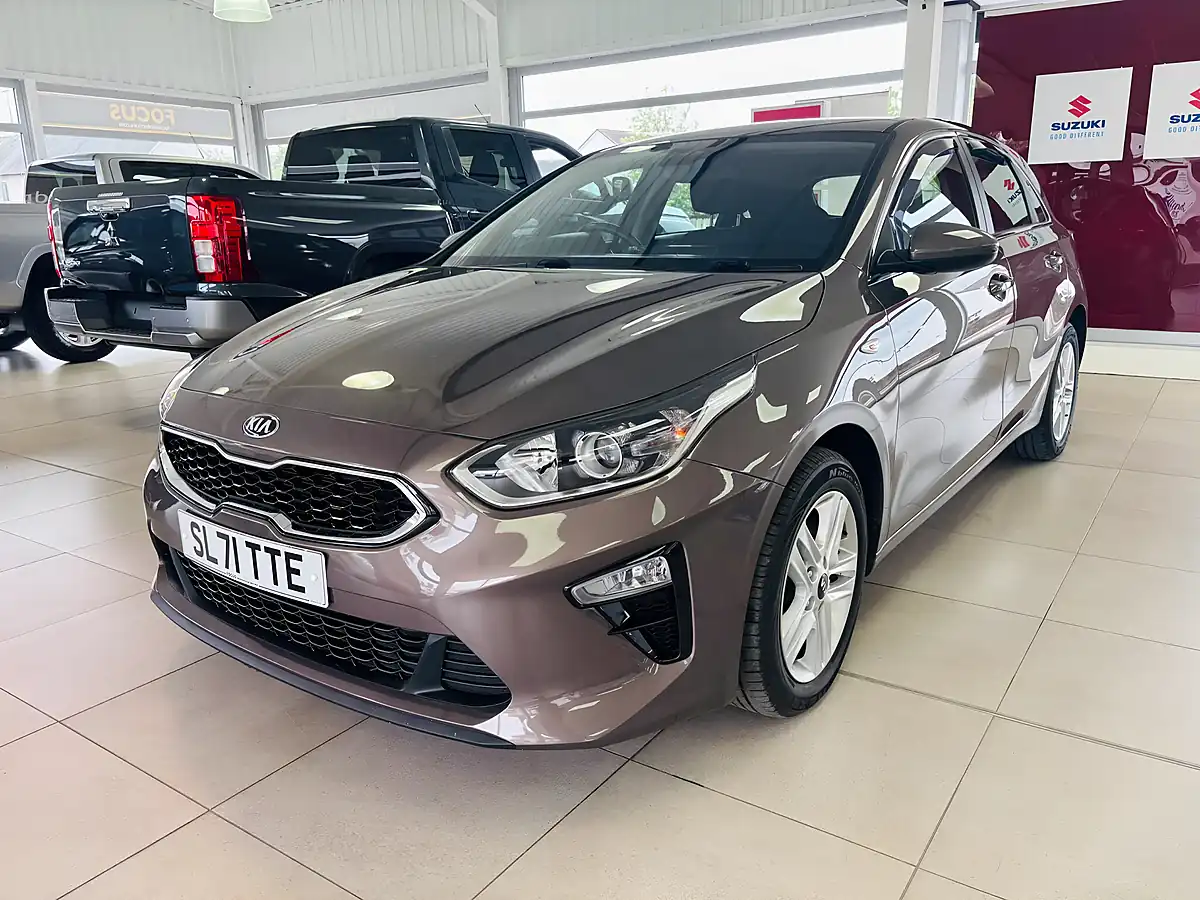 Used 2021 Kia Ceed 2 Nav Brown - Interior and Exterior details 3