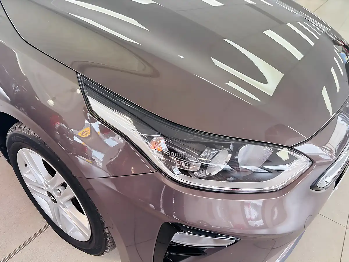 Used 2021 Kia Ceed 2 Nav Brown - Interior and Exterior details 8