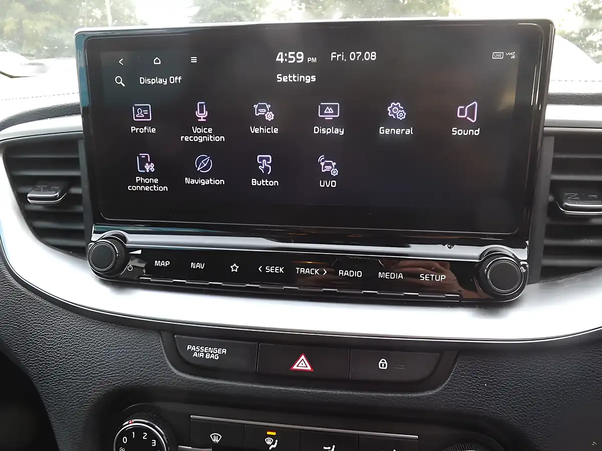 Used 2021 Kia Ceed 2 Nav Brown - Interior and Exterior details 15