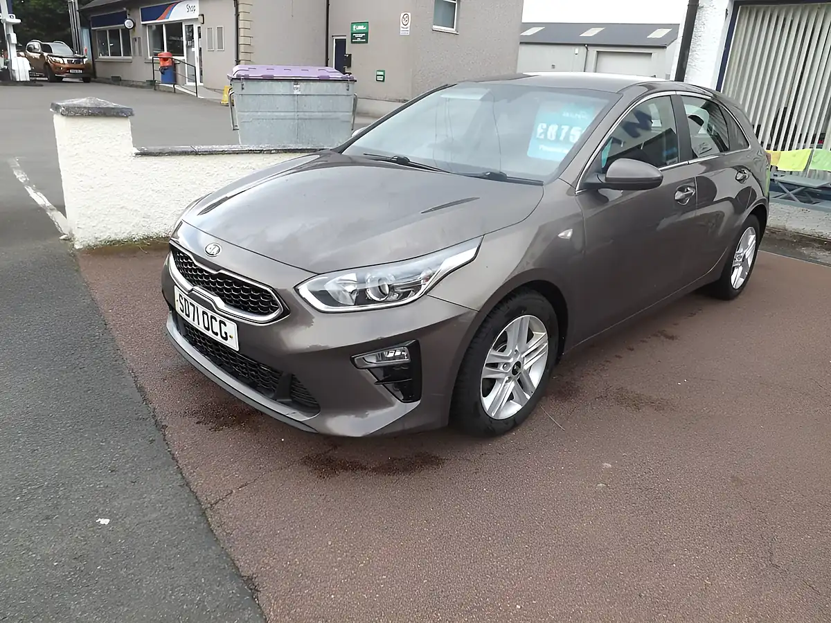 Used 2021 Kia Ceed 2 Nav Brown - Interior and Exterior details 3