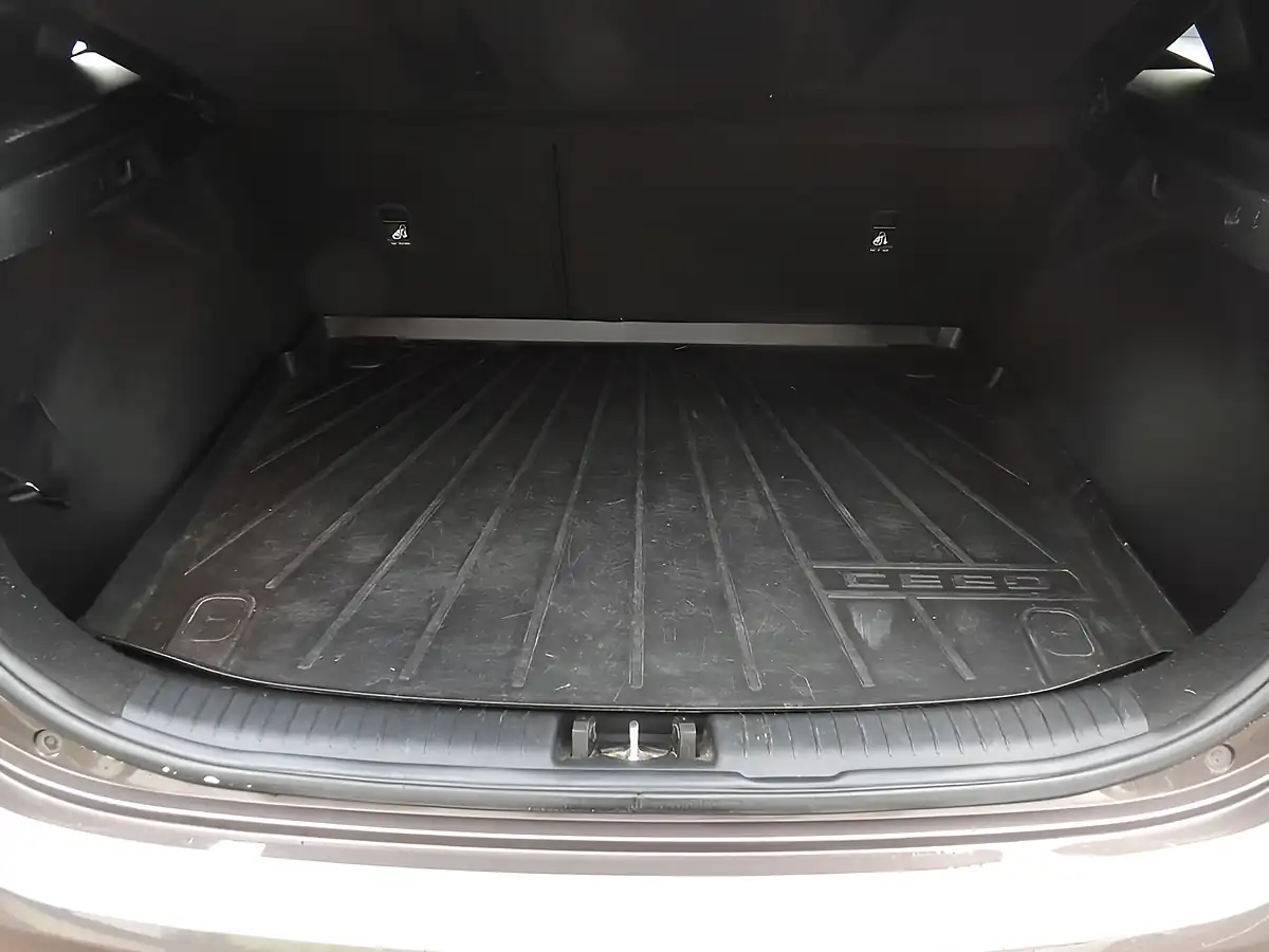 Used 2021 Kia Ceed 2 Nav Brown - Interior and Exterior details 7