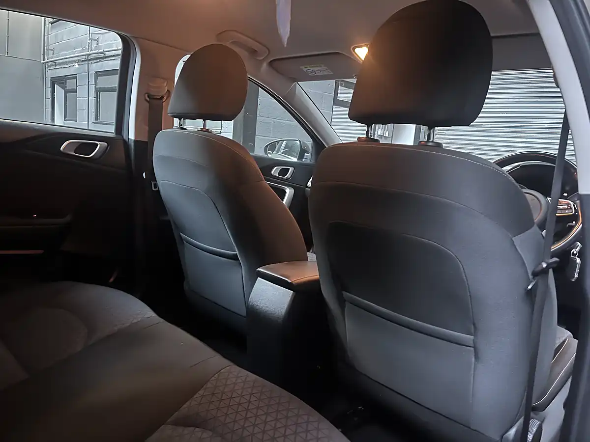 Used 2021 Kia Ceed 2 Nav Brown - Interior and Exterior details 13