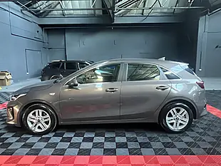 Used 2021 Kia Ceed 2 Nav Brown - Interior and Exterior details 6
