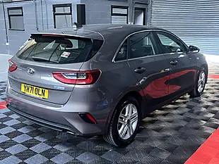 Used 2021 Kia Ceed 2 Nav Brown - Interior and Exterior details 9