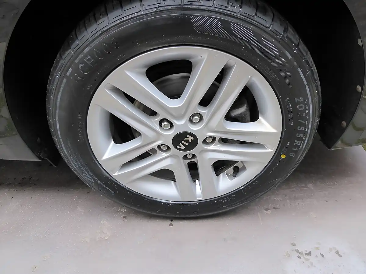Used 2021 Kia Ceed 2 Nav Sportswagon Black - Interior and Exterior details 9